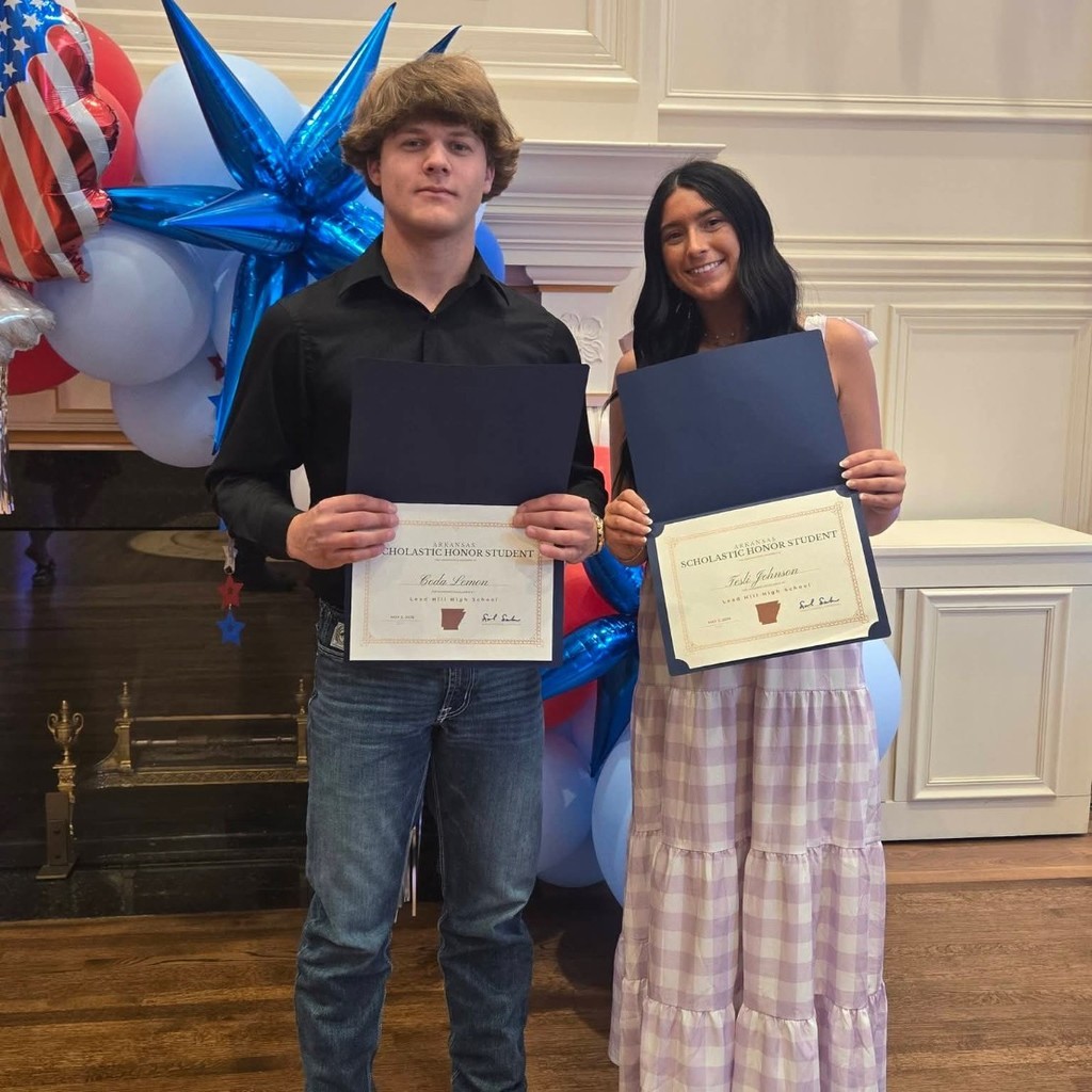 Tesli and Coda at Arkansas Governor's Scholastic Honors Day