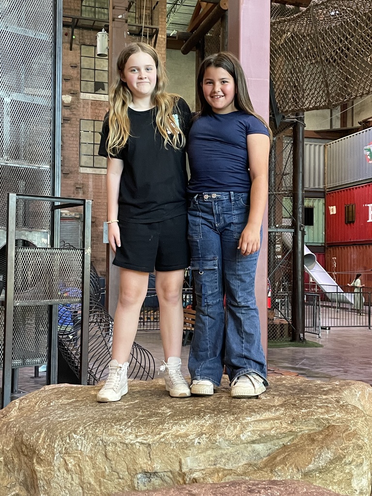 3rd grade had a great time on their field trip to Fritz's Adventure! We would like to thank Culver's in Branson for providing a free lunch to all of the students!