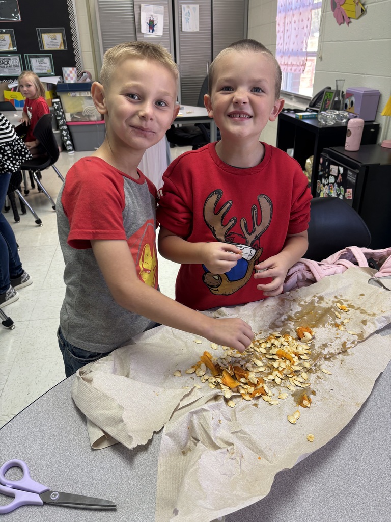 How long will our pumpkin last?! 🎃