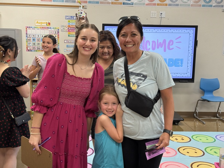 Ms. Heap and 1st grade families