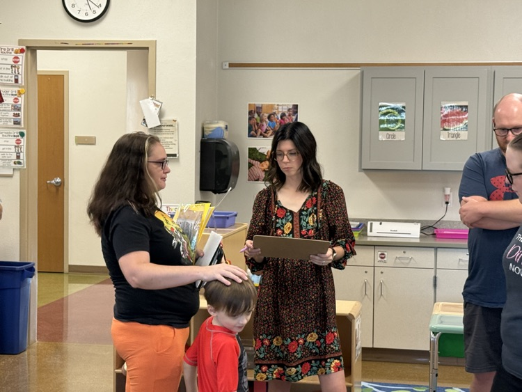 Mrs. Nelson and Pre-K families
