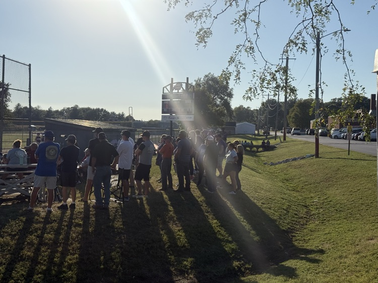 crowd
