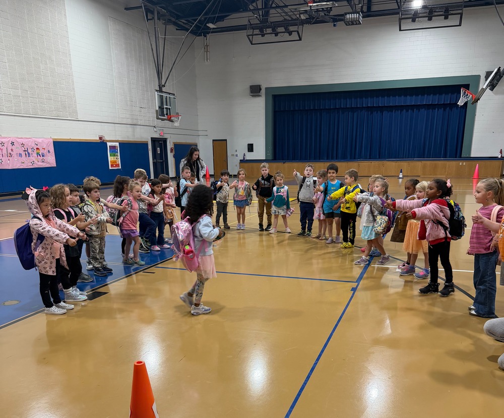 Kindergarten End of Day Circle