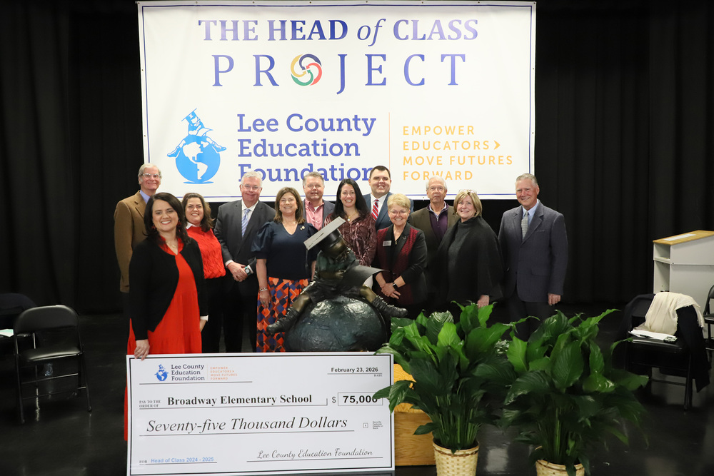 Broadway Elementary receives LCEF Head of Class Award