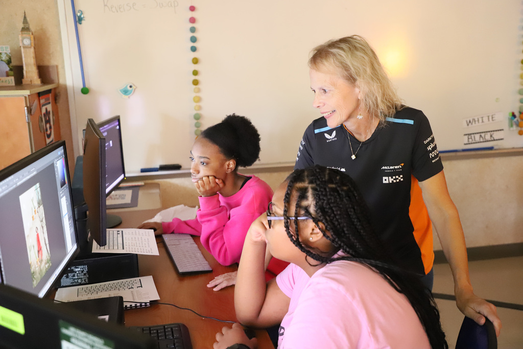 Visual Design Classes teaching Adobe products and certification
