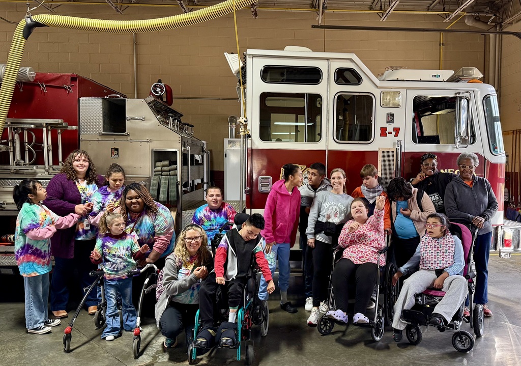 Mrs. Hendrick and Ms. Reece's field trip picture