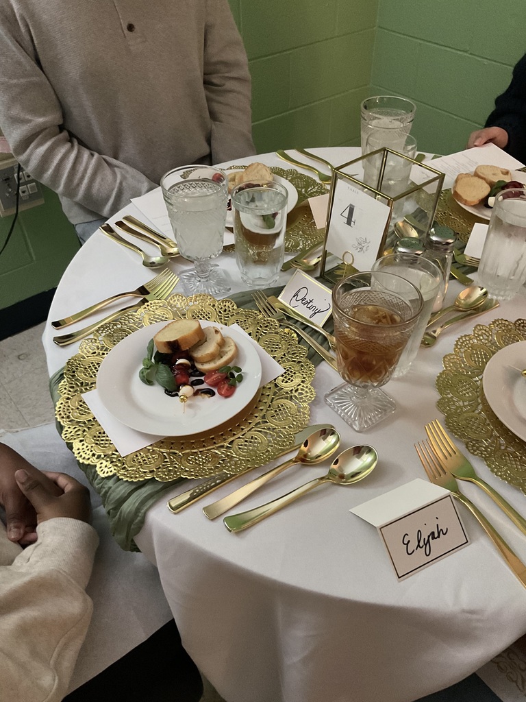 AVID Etiquette Lunch 2026