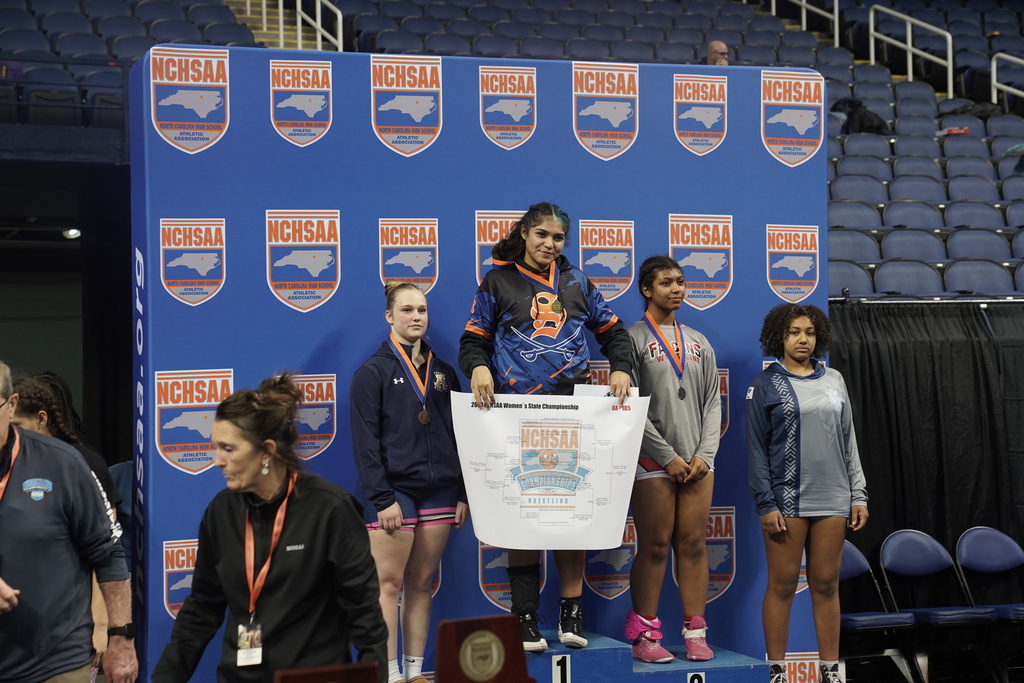 Nevaeh Williamson wrestling