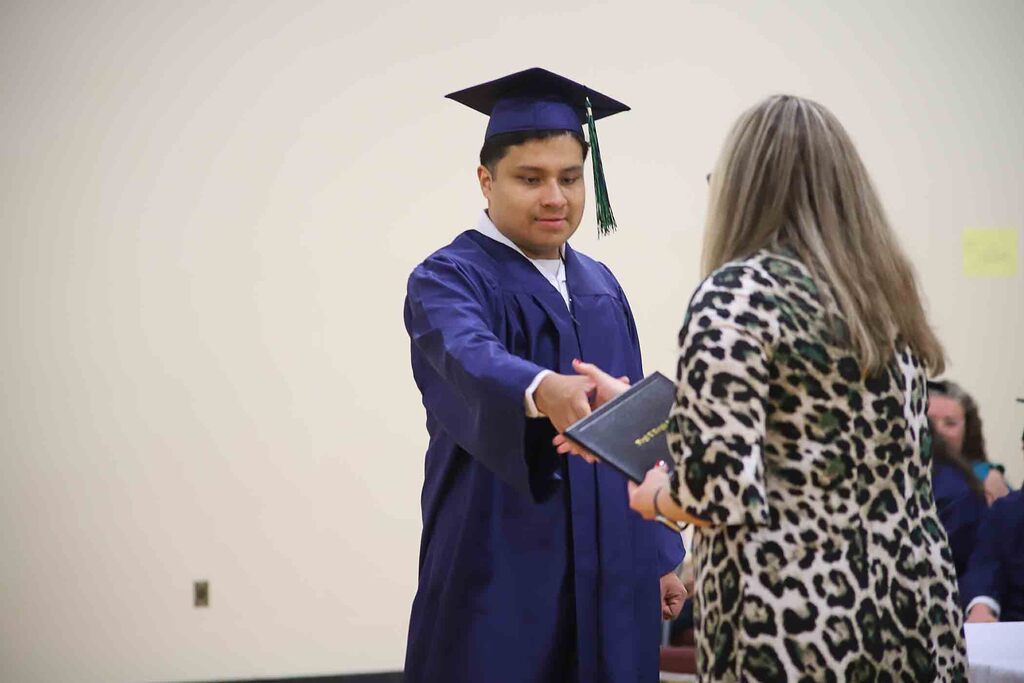 Floyd L Knight Class of 2026 Graduation Photos