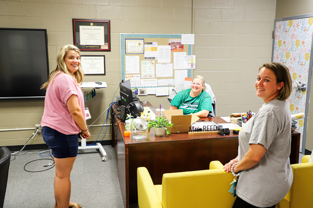 Teachers welcomed back to campus 2026