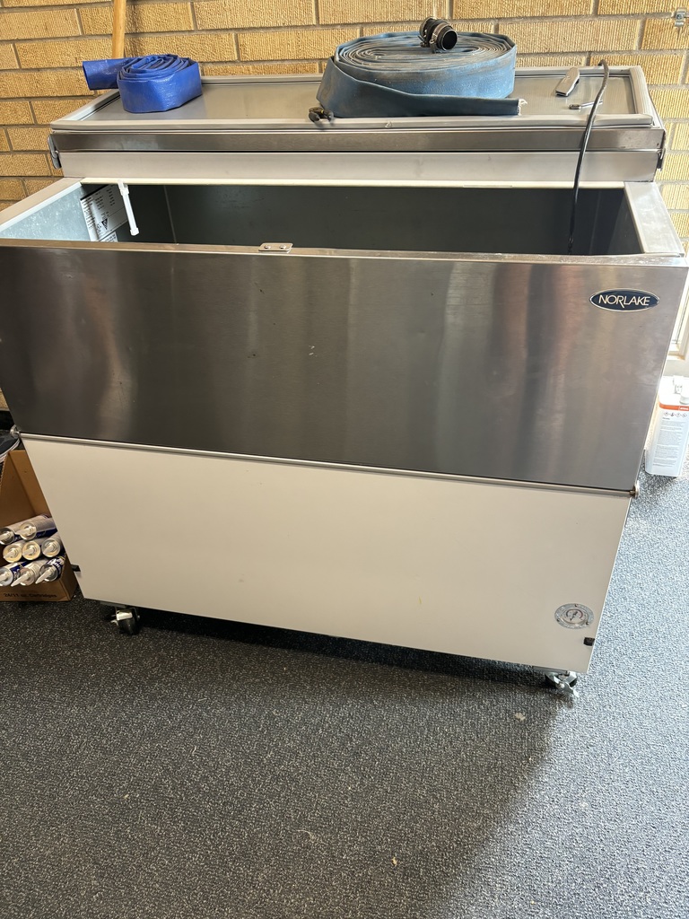 Milk cooler