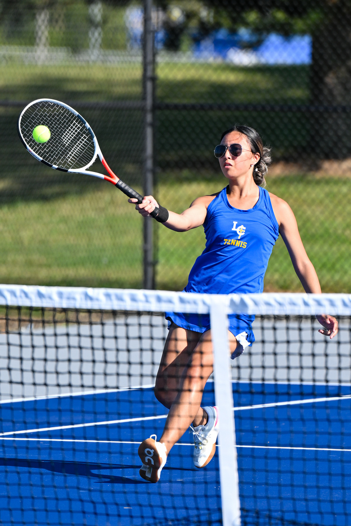 Girls Tennis