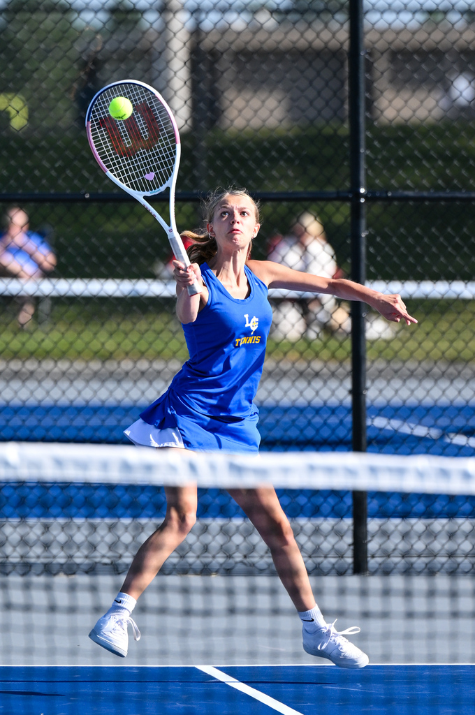 Girls Tennis