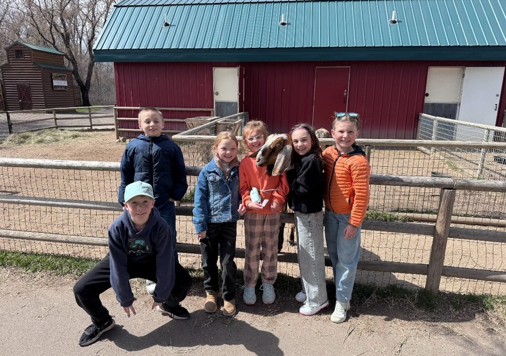 2nd grade zoo field trip 