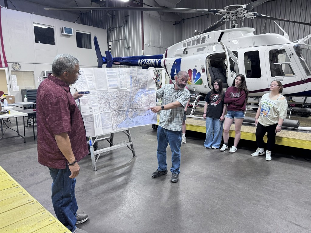 Students had the opportunity to speak with pilots, reporters, and mechanics about what it takes to provide airborne news coverage to the major NYC TV networks