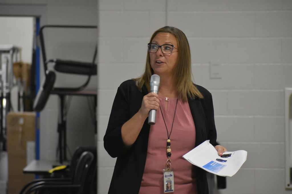 Julie VanBlack leading a session