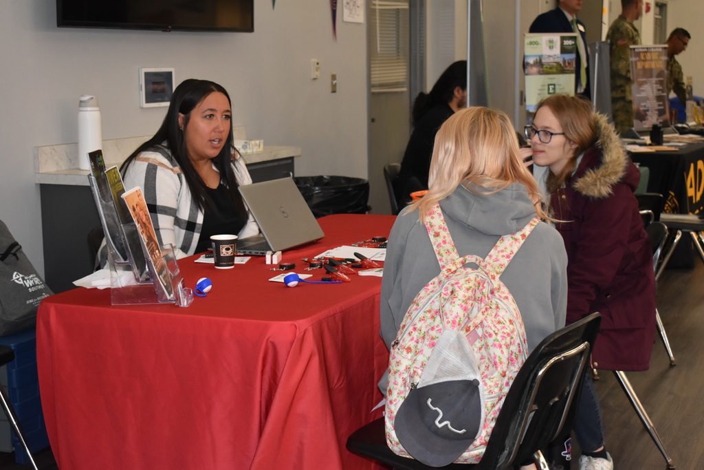 Students chat with Michigan Works!