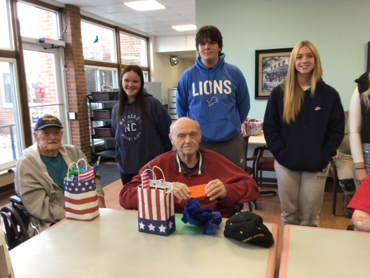 students with veterans