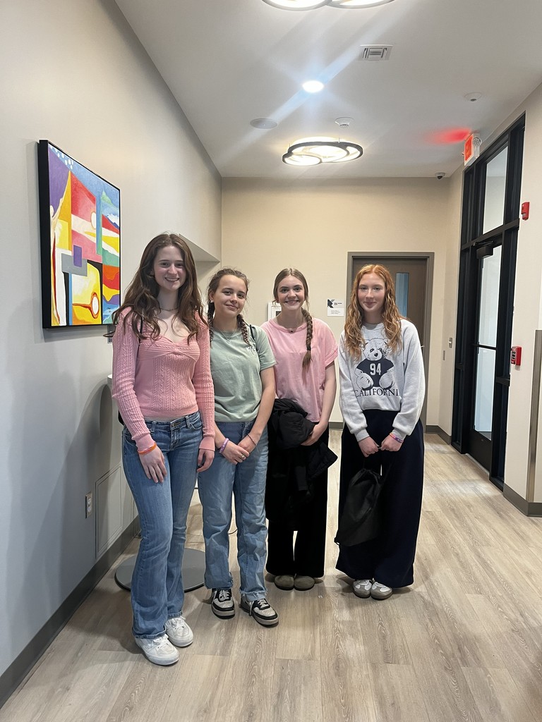 Lyla, Lauryn, Taryn, & Jenni