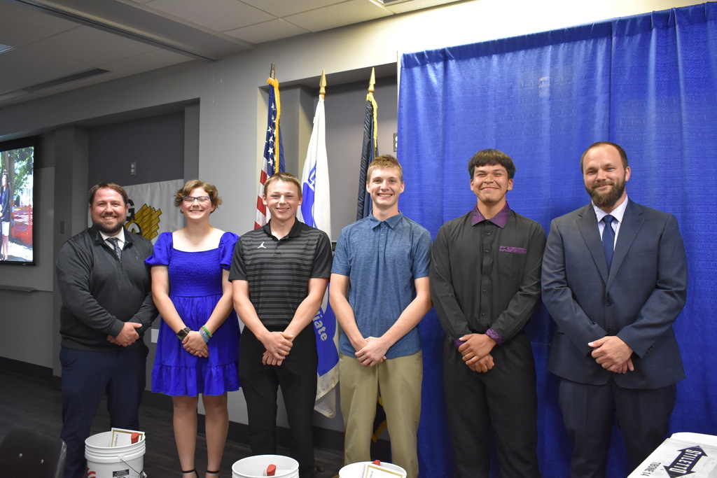 The gold hammer candidates with their instructors