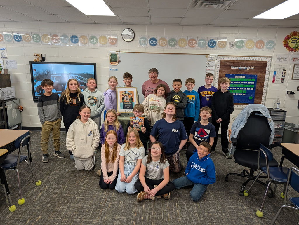 Author Beckie Reads Book to Elementary