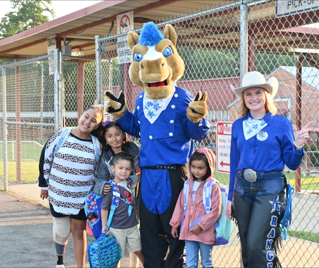 Kilgore Mascots greeted the students. 