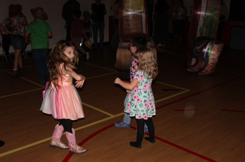 ples students dancing