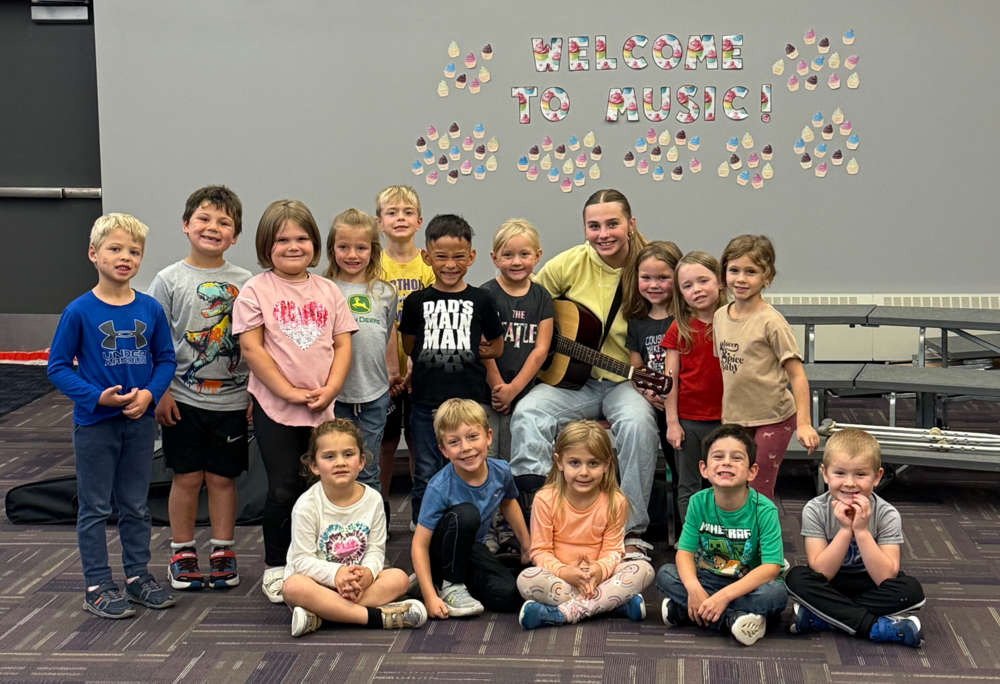 Kindergarten visits guitar class