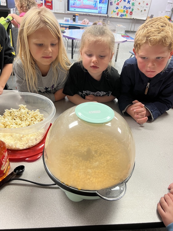 Preschool pops popcorn