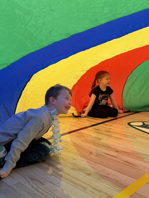 Parachute play with preschoolers