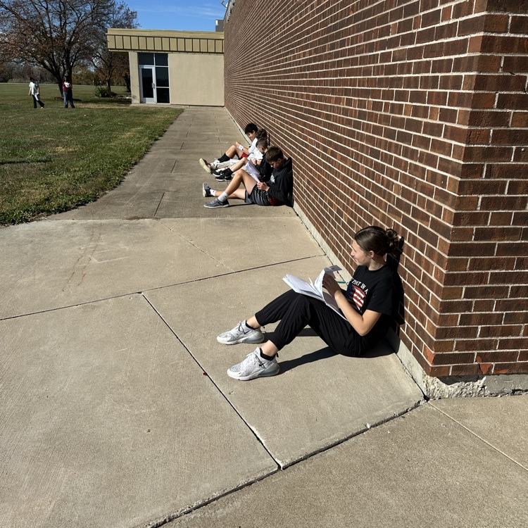 students science journaling