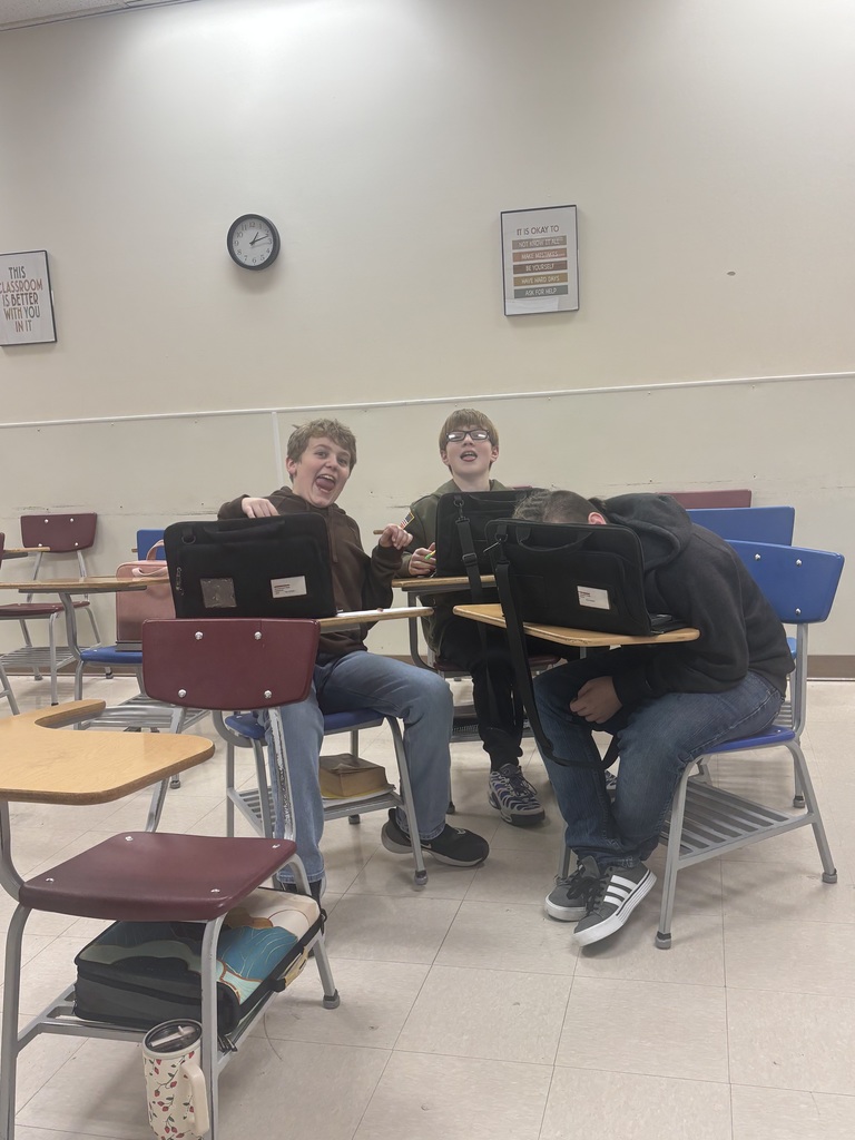 students posing with goofy faces