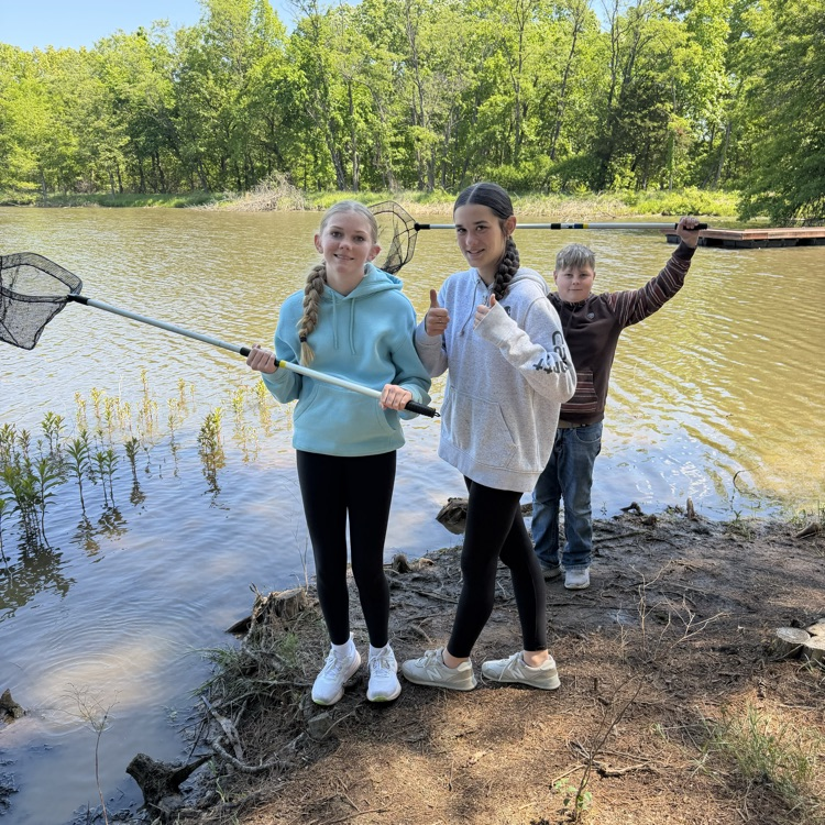 7th grade students at Prairie Fork Conservation Area