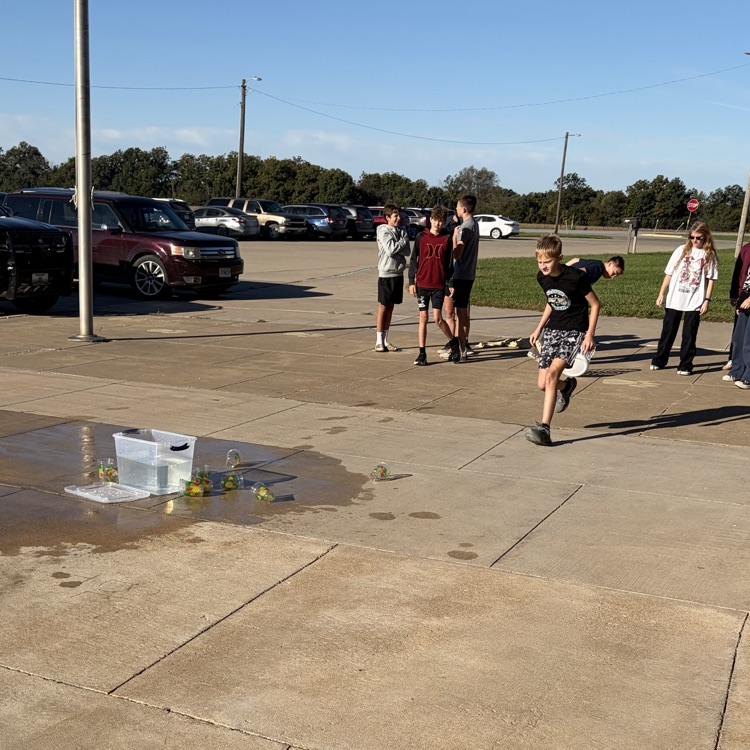 student doing photosynthesis relay race