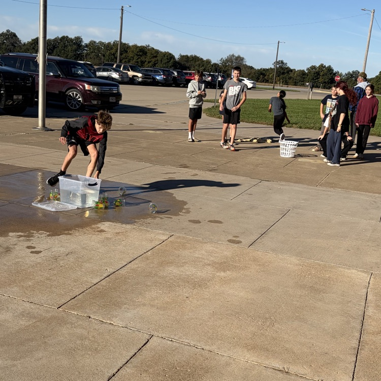 student doing photosynthesis relay race