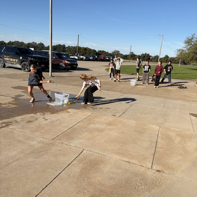 student doing photosynthesis relay race