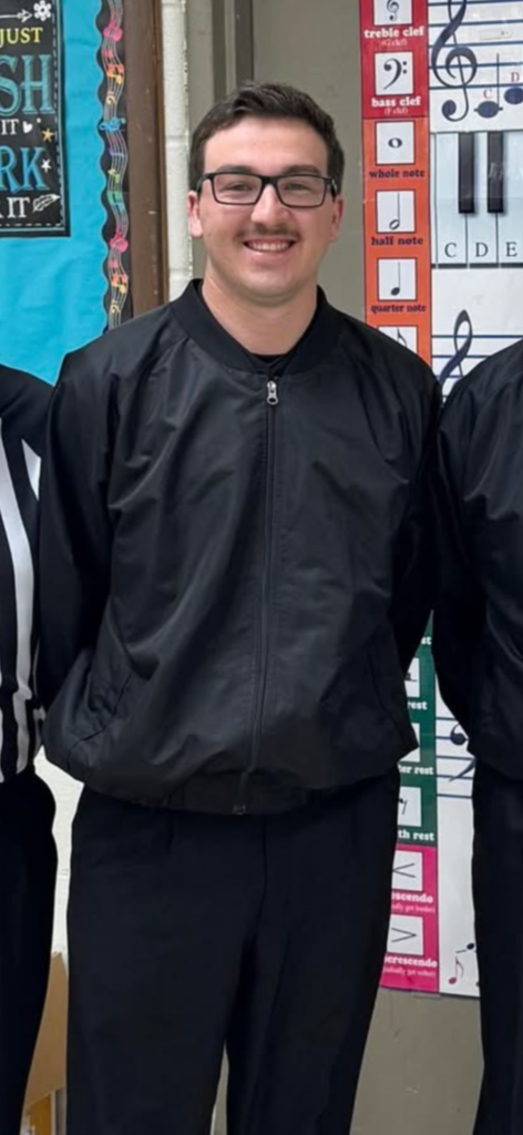 Referee Blake Garner
