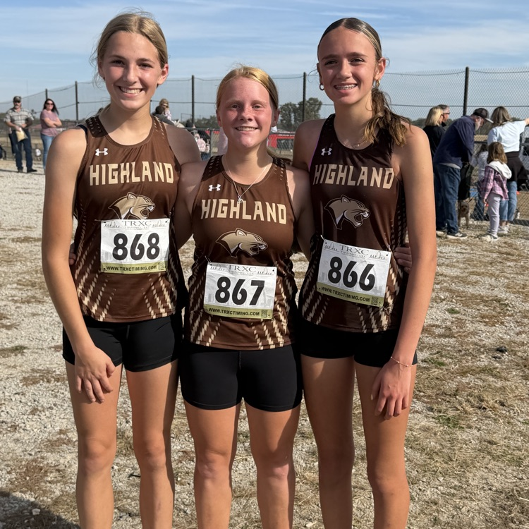 from Left to Right: Jordyn Bringer, Leah Caudill, and Natalie Wilson.