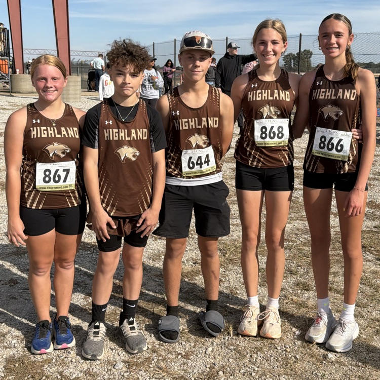 from left to right: Leah Caudill, Greyson Matson, Nick Caudill, Natalie Wilson and Jordyn Bringer represented Highland well today at the MS State Championships!