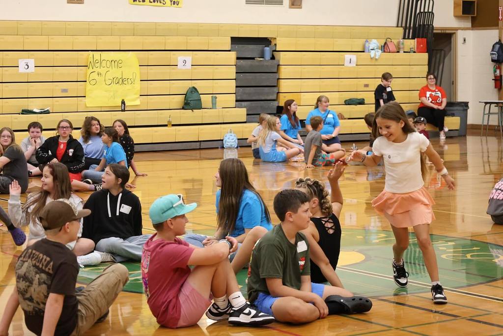 6th and 8th grade students at orientation