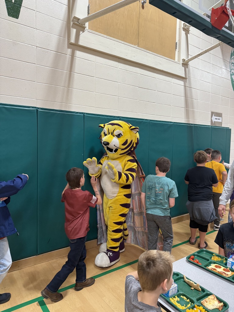 Joe Bengal with elementary students