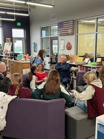 LHS students and veterans