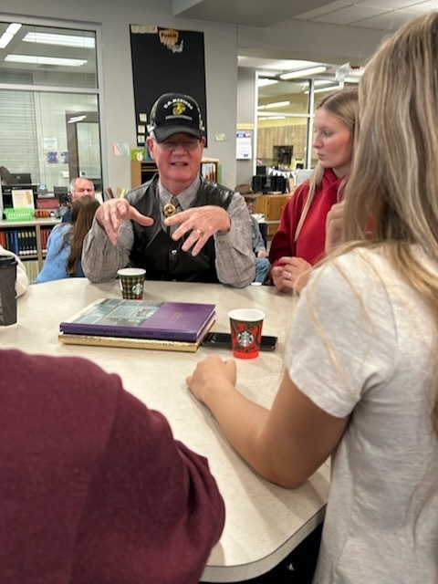 LHS students and veterans