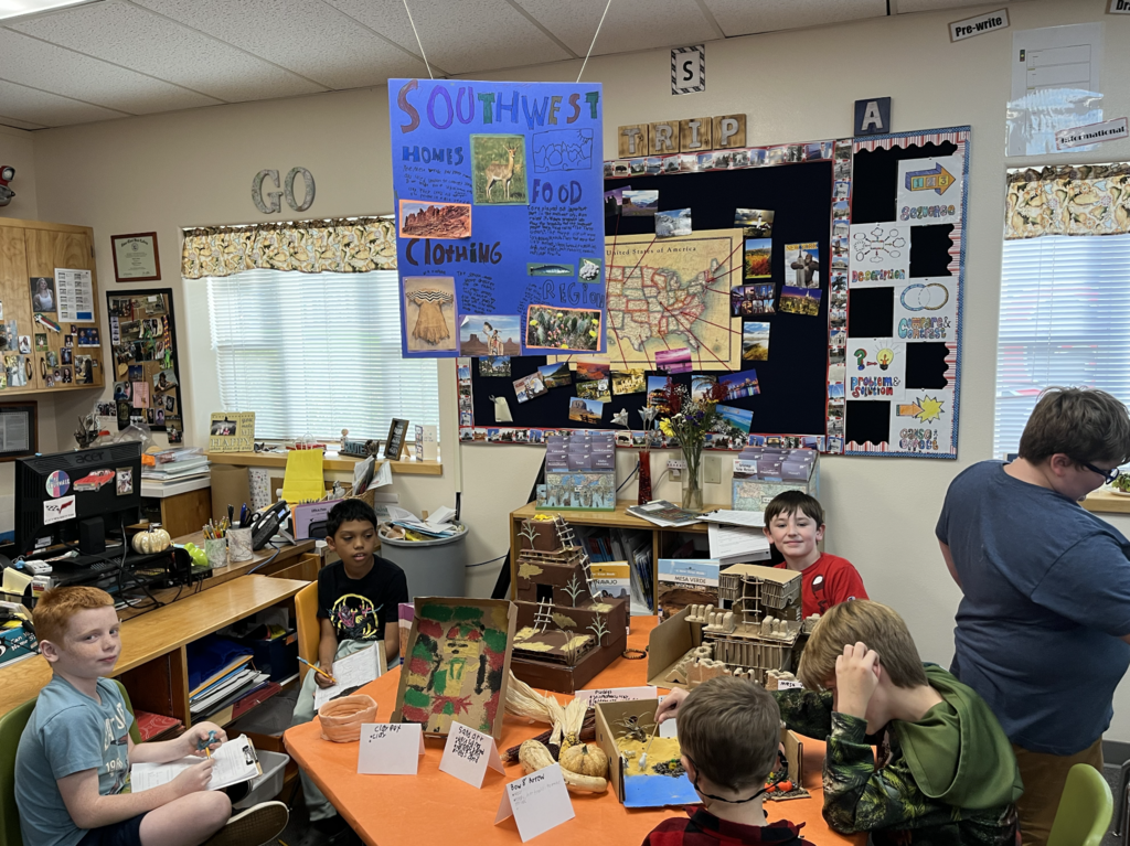 5th graders sharing their projects