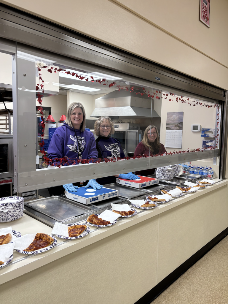 students participating in STEM night