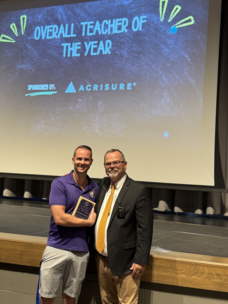 Brendan Burns receiving award
