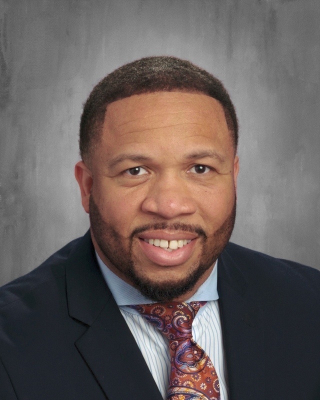 Dr. Porter headshot. 