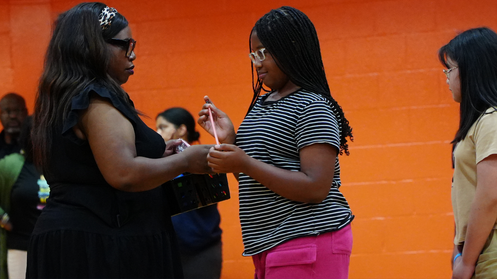 Students, families, educators, district leaders, and community members attend the Delta Sigma Theta Sorority, Inc. Academic Recognition Program. Students are recognized for academic achievement, honor roll accomplishments, growth, perseverance, and excellence throughout the school year.
