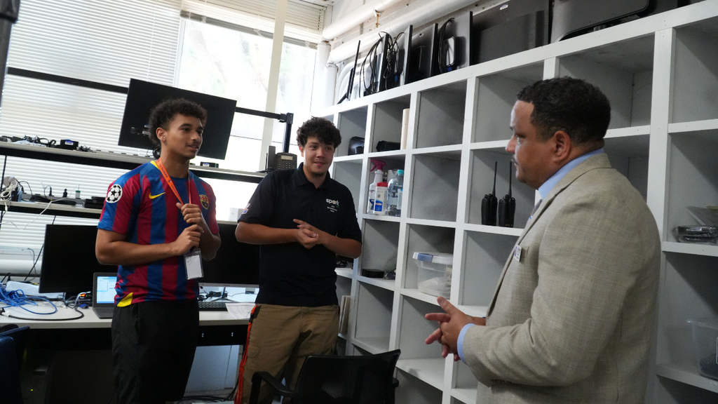 Superintendent Dr. Ron Anthony visits Lexington Senior High School internship sites and meets with students gaining hands-on experience through paid internships and career-connected learning opportunities.