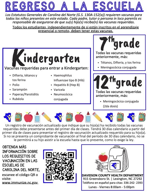 Folleto en español con los requisitos de vacunación para estudiantes que ingresan a kindergarten, séptimo y 12.º grado durante el año escolar 2026–2027. Más información en www.immunize.nc.gov.
